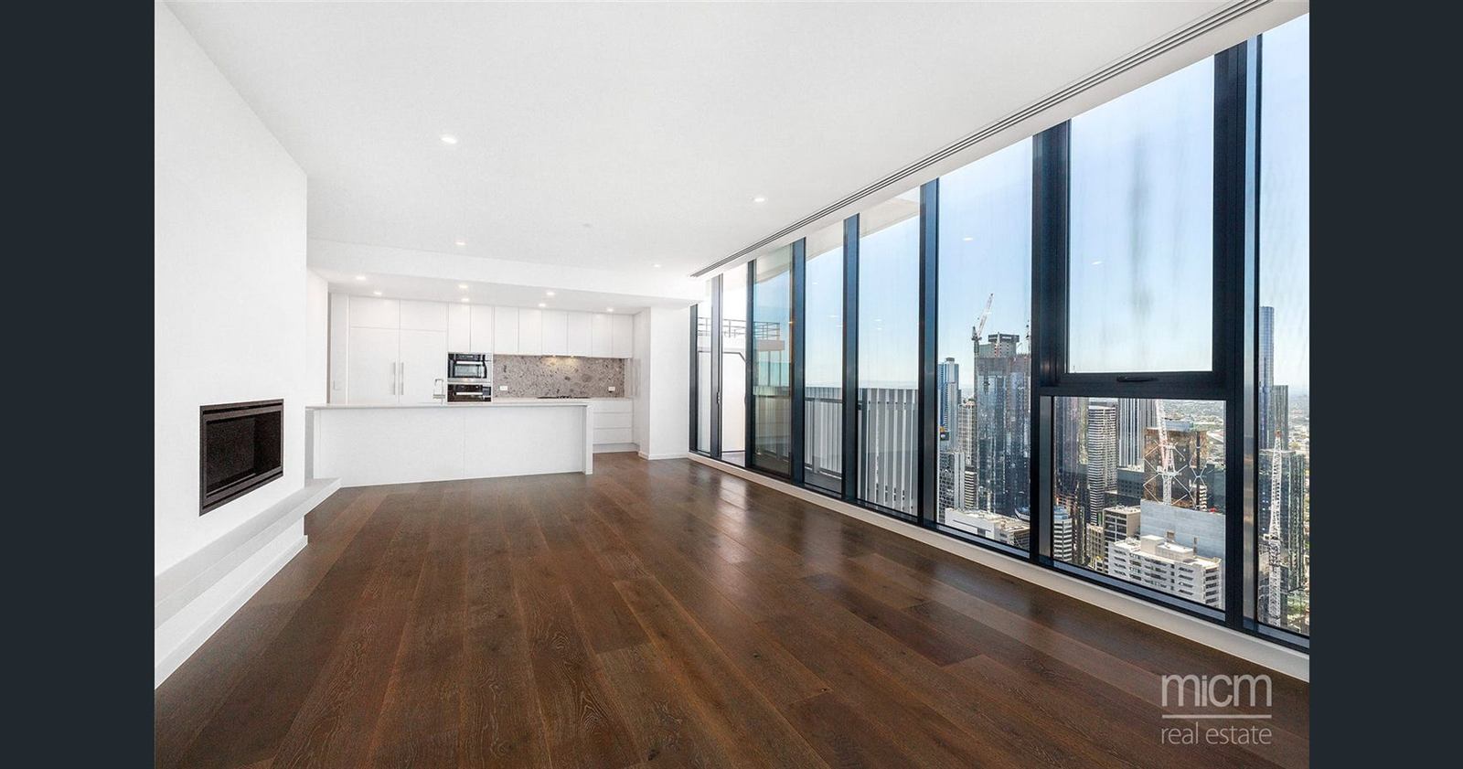 Unit 5705, 560 Lonsdale Street