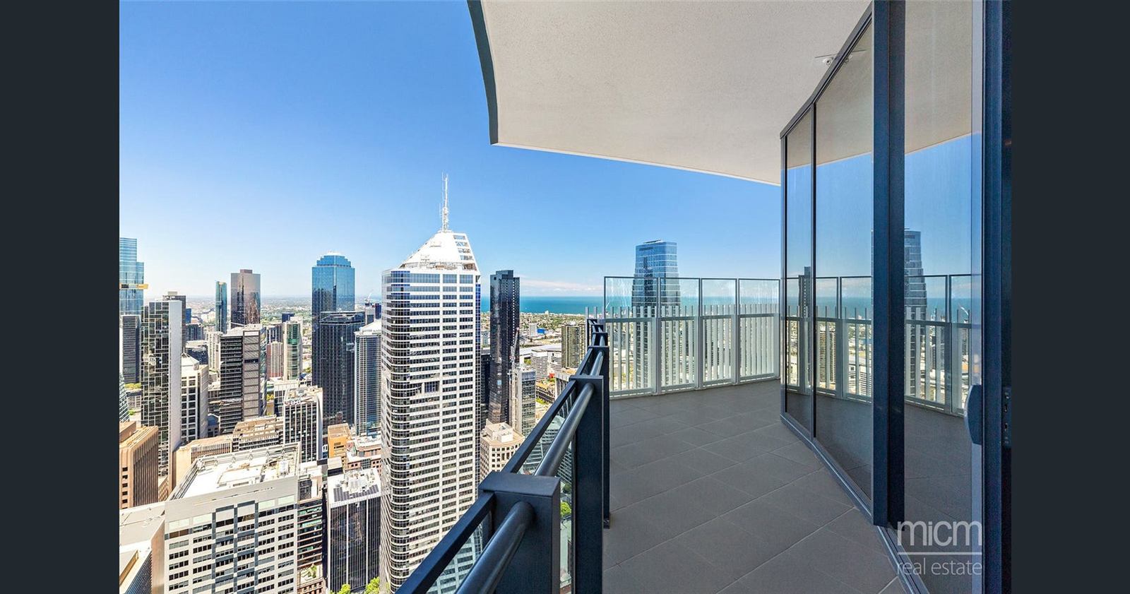 Unit 5705, 560 Lonsdale Street